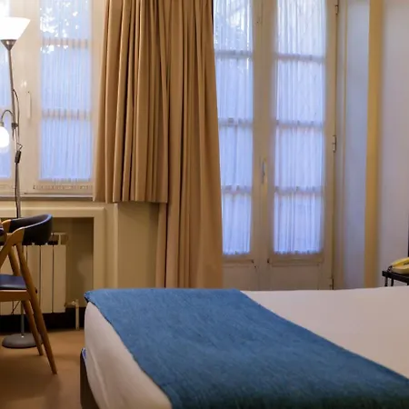 Senhora A Branca Hotel 3*
