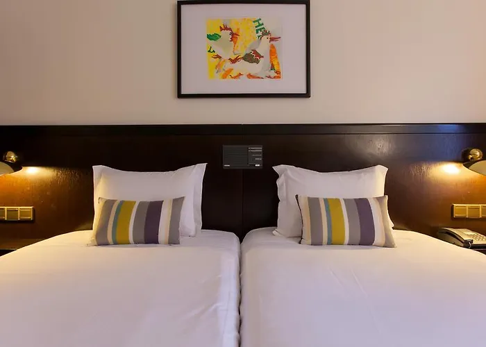 Senhora A Branca 3* Брага