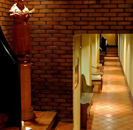 ホテル Senhora A Branca 3*